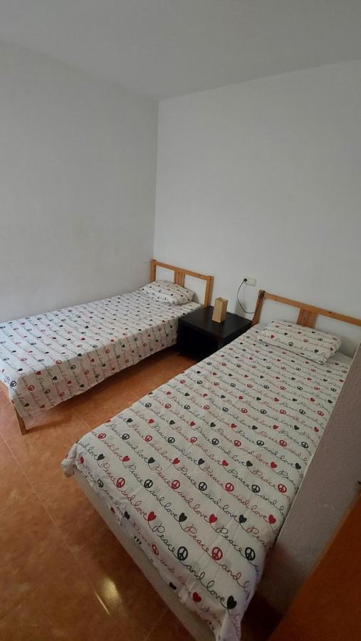 Beach Apartment อาเรนาเลส เดล ซอล ภายนอก รูปภาพ